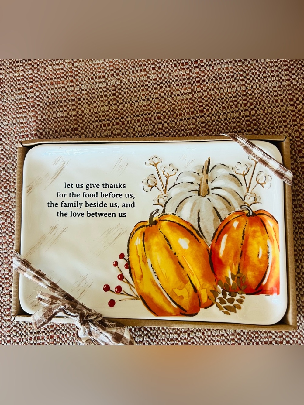 Mud Pie Serving/ Decorator Dish